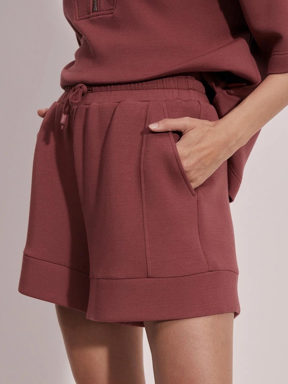 Varley Atrium double soft shorts 4.5in